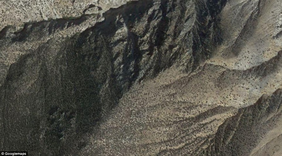 9. article-2524082-1A1B416200000578-691_964x536