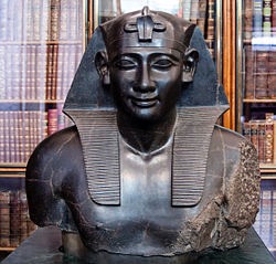 _R3. 00.17.03 Ptolemy I Soter makes himself Pharoh, 250px-Ptolemaios